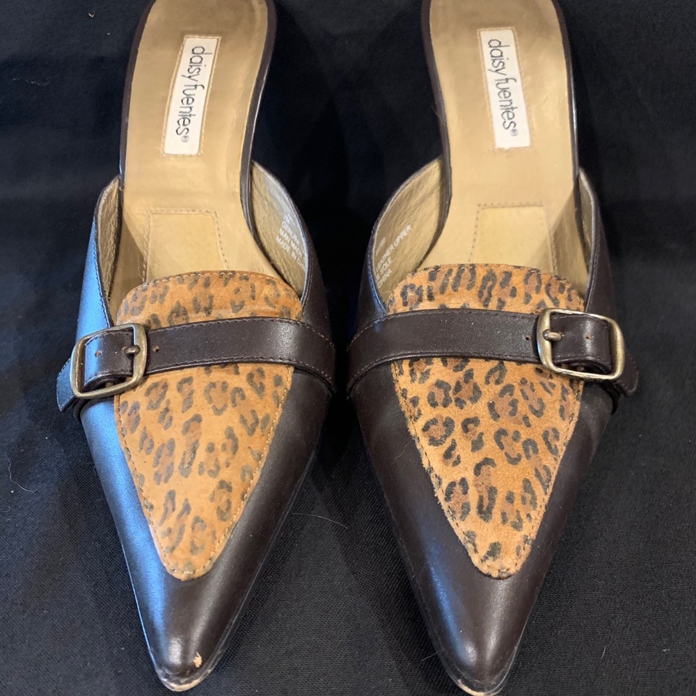 Daisy Fuentes 3” mules